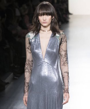 Tadashi Shoji - 2017 sonbahar koleksiyonu