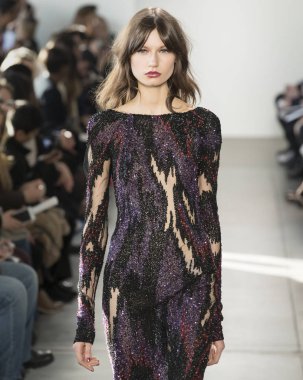 Pamella Roland - 2017 sonbahar koleksiyonu