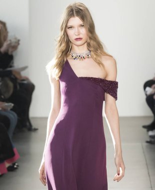 Pamella Roland - 2017 sonbahar koleksiyonu