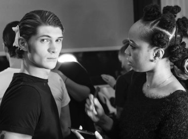 Joseph Abboud - erkekler bahar yaz 2017 koleksiyonu - Backstage