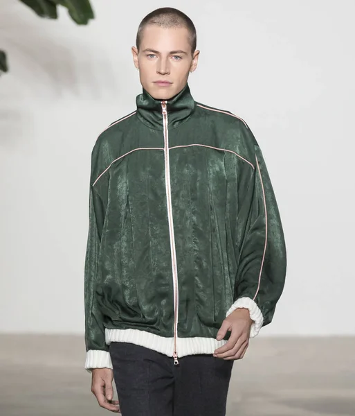 Palmiers du Mal - Men Fall Winter 2017 Collection — 스톡 사진