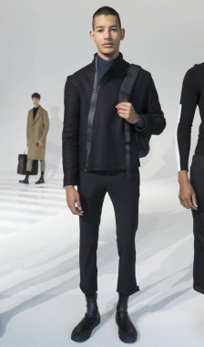 URI Minkoff - erkek sonbahar kış 2017 koleksiyonu