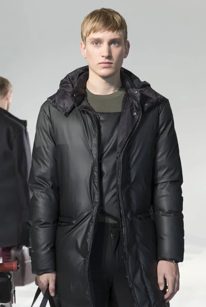 Uri Minkoff - Collection Homme Automne Hiver 2017 — Photo