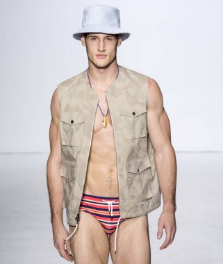 Parke ve Ronen - erkekler bahar yaz 2018 Mens Show