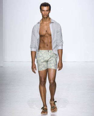 Parke ve Ronen - erkekler bahar yaz 2018 Mens Show