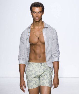 Parke ve Ronen - erkekler bahar yaz 2018 Mens Show