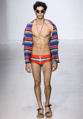 Parke ve Ronen - erkekler bahar yaz 2018 Mens Show