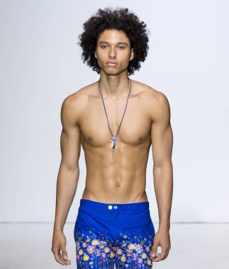 Parke ve Ronen - erkekler bahar yaz 2018 Mens Show