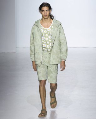 Parke ve Ronen - erkekler bahar yaz 2018 Mens Show