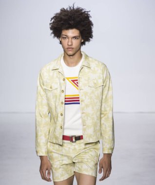 Parke ve Ronen - erkekler bahar yaz 2018 Mens Show