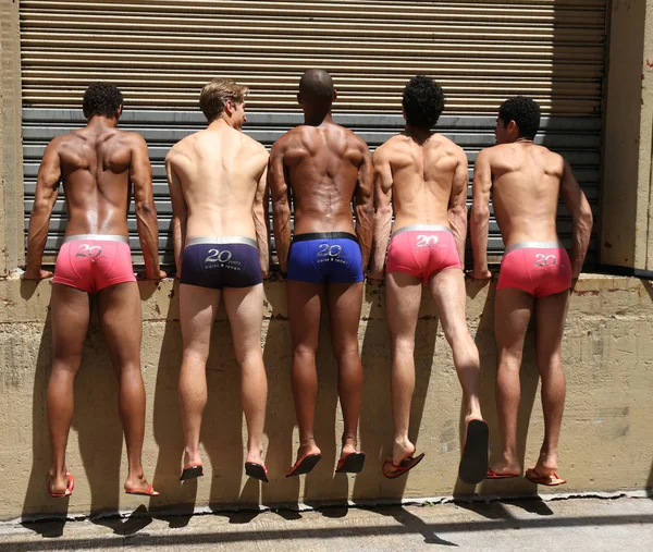 Parke ve Ronen - erkekler bahar yaz 2018 Mens Show