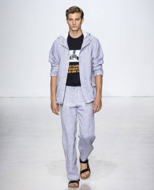 Parke ve Ronen - erkekler bahar yaz 2018 Mens Show