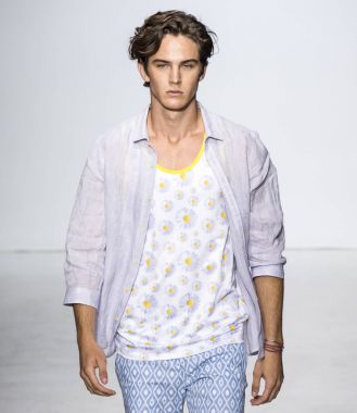 Parke ve Ronen - erkekler bahar yaz 2018 Mens Show