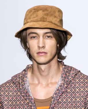 Parke ve Ronen - erkekler bahar yaz 2018 Mens Show