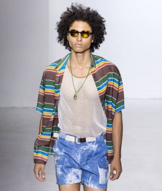 Parke ve Ronen - erkekler bahar yaz 2018 Mens Show