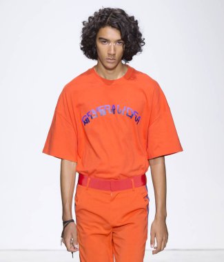 Genel fikir - erkekler bahar yaz 2018 Mens Show