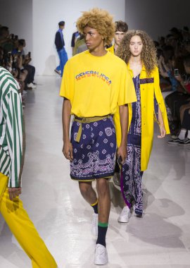 Genel fikir - erkekler bahar yaz 2018 Mens Show