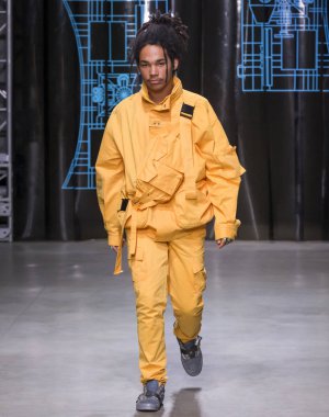 C2h4 Los Angeles göstermek, pist, bahar yaz 2018, New York Burak