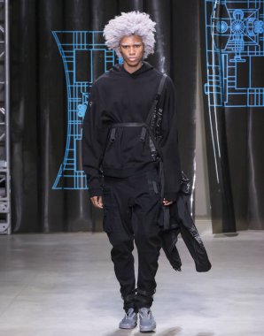 C2h4 Los Angeles göstermek, pist, bahar yaz 2018, New York Burak