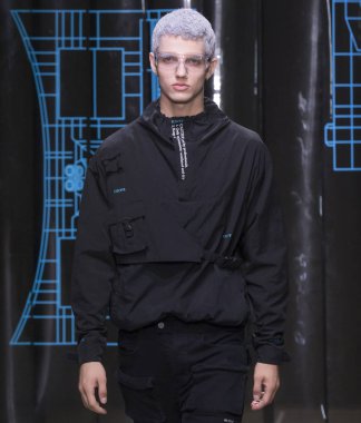 C2h4 Los Angeles göstermek, pist, bahar yaz 2018, New York Burak