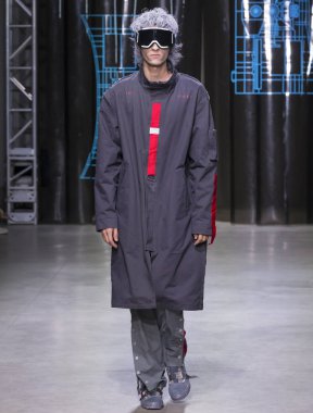 C2h4 Los Angeles göstermek, pist, bahar yaz 2018, New York Burak