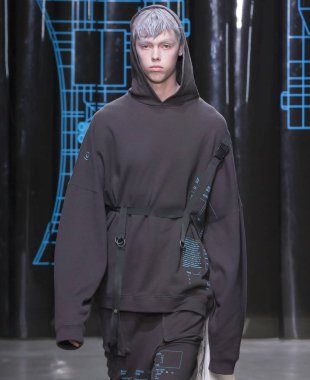 C2h4 Los Angeles göstermek, pist, bahar yaz 2018, New York Burak