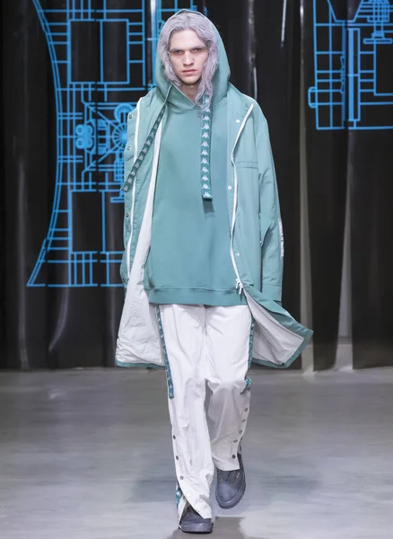 C2h4 Los Angeles göstermek, pist, bahar yaz 2018, New York Burak