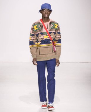 Ovadia ve oğulları - erkekler bahar yaz 2018 Mens Show