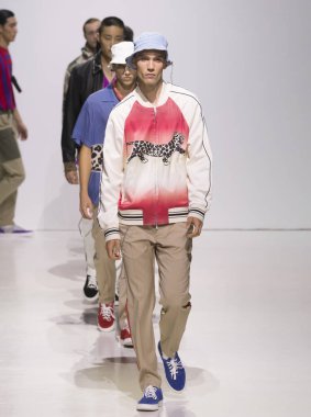 Ovadia ve oğulları - erkekler bahar yaz 2018 Mens Show