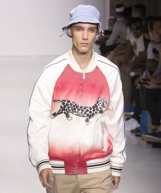 Ovadia ve oğulları - erkekler bahar yaz 2018 Mens Show