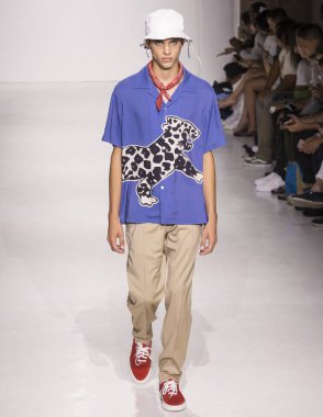 Ovadia ve oğulları - erkekler bahar yaz 2018 Mens Show