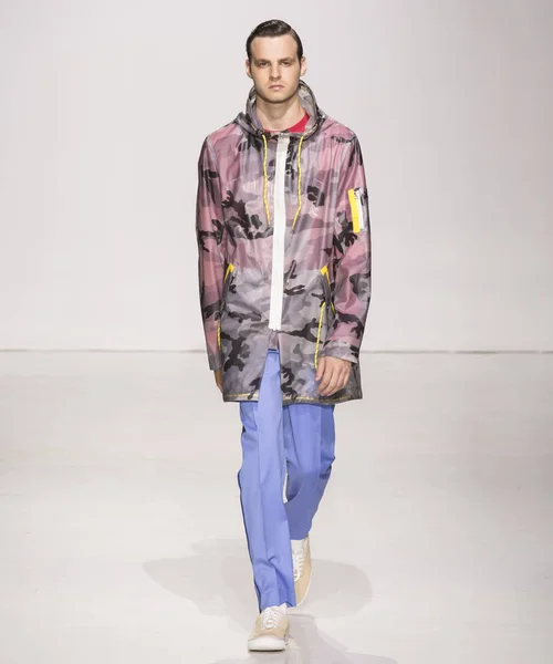 Ovadia and Sons - Hommes Printemps Été 2018 Mens Show — Photo