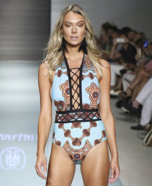 Aguaclara - pist - Miami hafta yüzmek