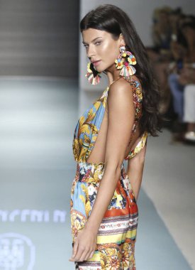 Aguaclara - pist - Miami hafta yüzmek