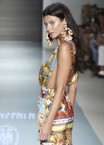 Aguaclara - pist - Miami hafta yüzmek