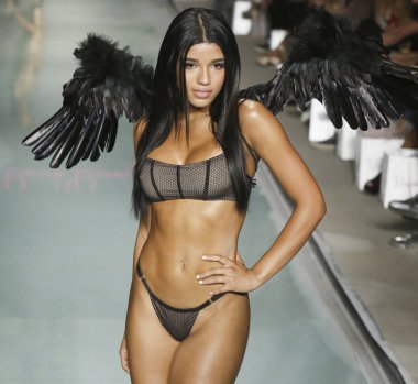 Plaj Tavşanı - pist - Miami hafta yüzmek