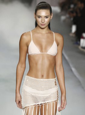 Plaj Tavşanı - pist - Miami hafta yüzmek