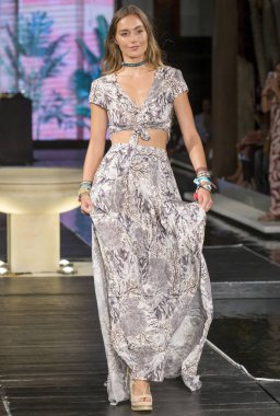 Maaji - pist - Miami hafta yüzmek