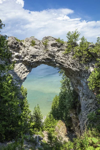 Mackinac Adası - kemer kaya — Stok fotoğraf