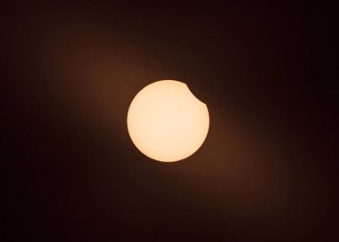 Güneş tutulması üzerine Clemson, Güney Karolina, ABD