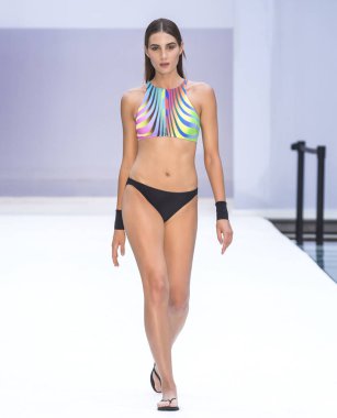 Hafta, Amerika Birleşik Devletleri - 22 Temmuz 2017 Gottex, pist, Miami yüzmek