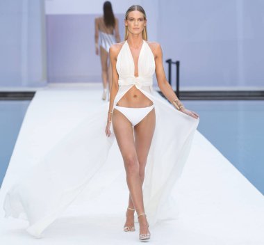 Hafta, Amerika Birleşik Devletleri - 22 Temmuz 2017 Gottex, pist, Miami yüzmek