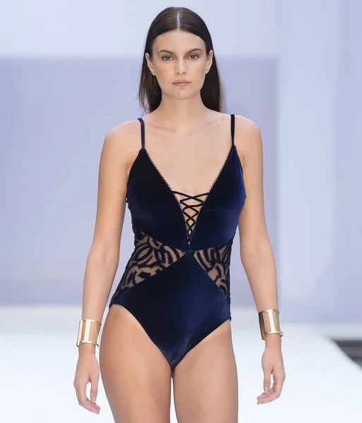 Gottex, Runway, Miami Swim Week, USA - 22 Jul 2017 — Stock Photo, Image