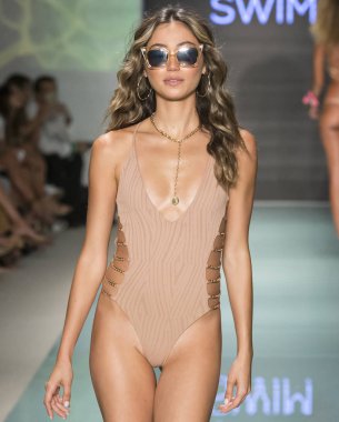 Mavi hayat, pist, Miami hafta, Amerika Birleşik Devletleri - 23 Temmuz 2017 yüzmek.