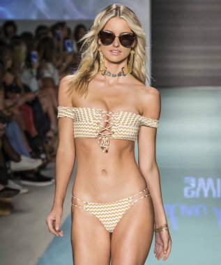 Mavi hayat, pist, Miami hafta, Amerika Birleşik Devletleri - 23 Temmuz 2017 yüzmek.