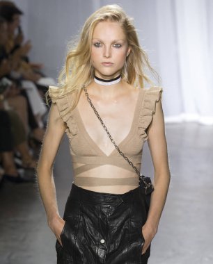 Rehberleri ve Voltaire - bahar yaz 2018, New York moda Wee göster