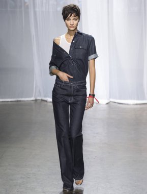 Rehberleri ve Voltaire - bahar yaz 2018, New York moda Wee göster