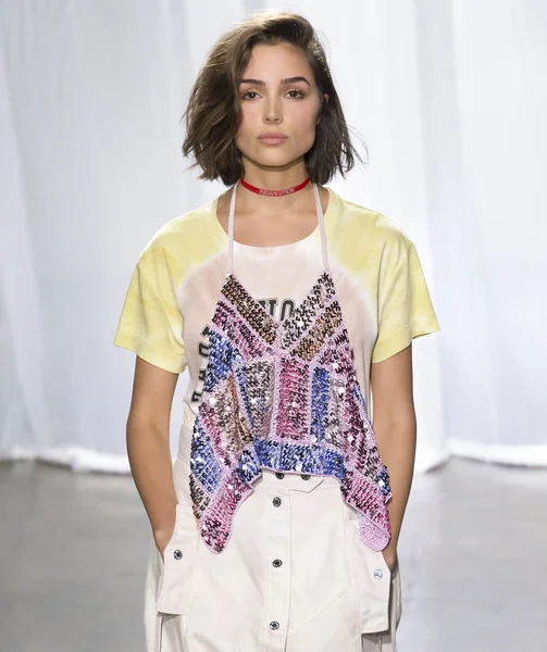 Rehberleri ve Voltaire - bahar yaz 2018, New York moda Wee göster