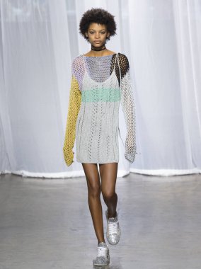 Rehberleri ve Voltaire - bahar yaz 2018, New York moda Wee göster