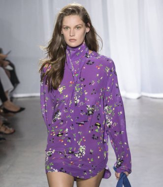 Rehberleri ve Voltaire - bahar yaz 2018, New York moda Wee göster